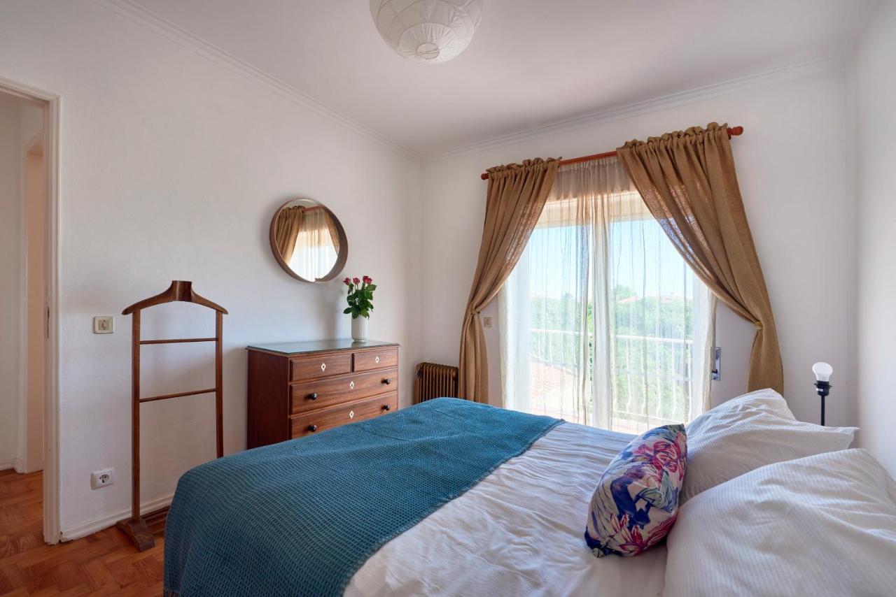 Bright Apartment With Garden In Кашкайш Екстериор снимка